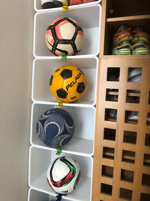 100均プラboxで簡単 サッカーボールも入る 大容量玄関収納 暮らしニスタ 100均プラboxで簡単 サッカーボールも入る 大容量玄関収納 暮らしニスタ
