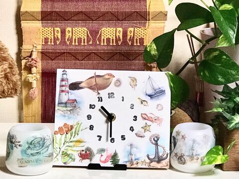 夏休みの工作の宿題にもピッタリ 100均材料で 手作り時計 暮らしニスタ