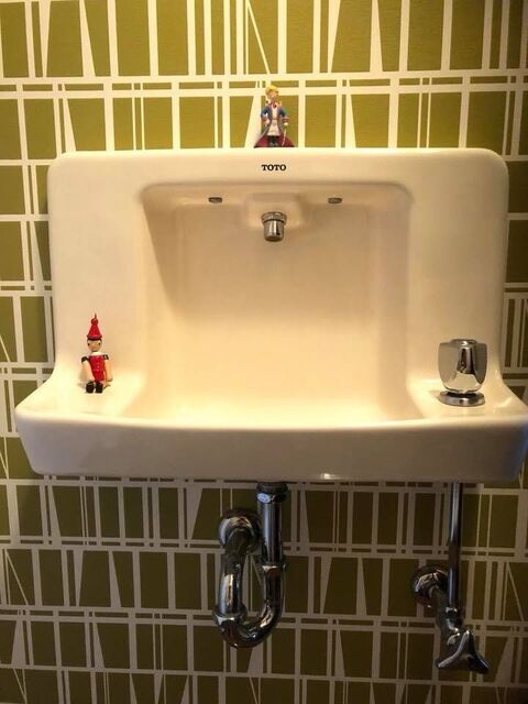 トイレに北欧壁紙 フィンレイソン 暮らしニスタ トイレに北欧壁紙 フィンレイソン 暮らしニスタ