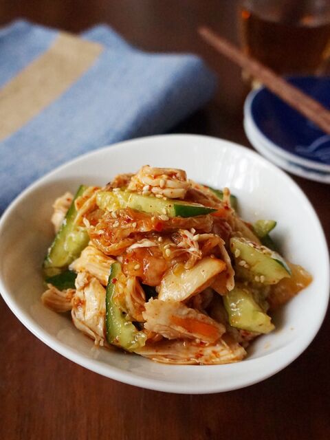 5分で作れる簡単副菜 鶏ささみとたたききゅうりのキムチ和え 暮らしニスタ