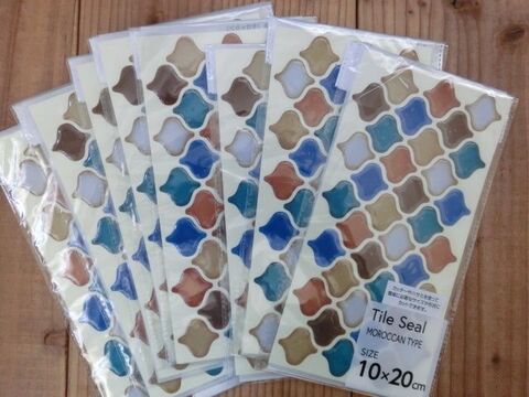 セリア モロッカンタイルシールで洗面台周りをプチ リノベーション 暮らしニスタ セリア モロッカンタイルシールで洗面台周りをプチ リノベーション 暮らしニスタ