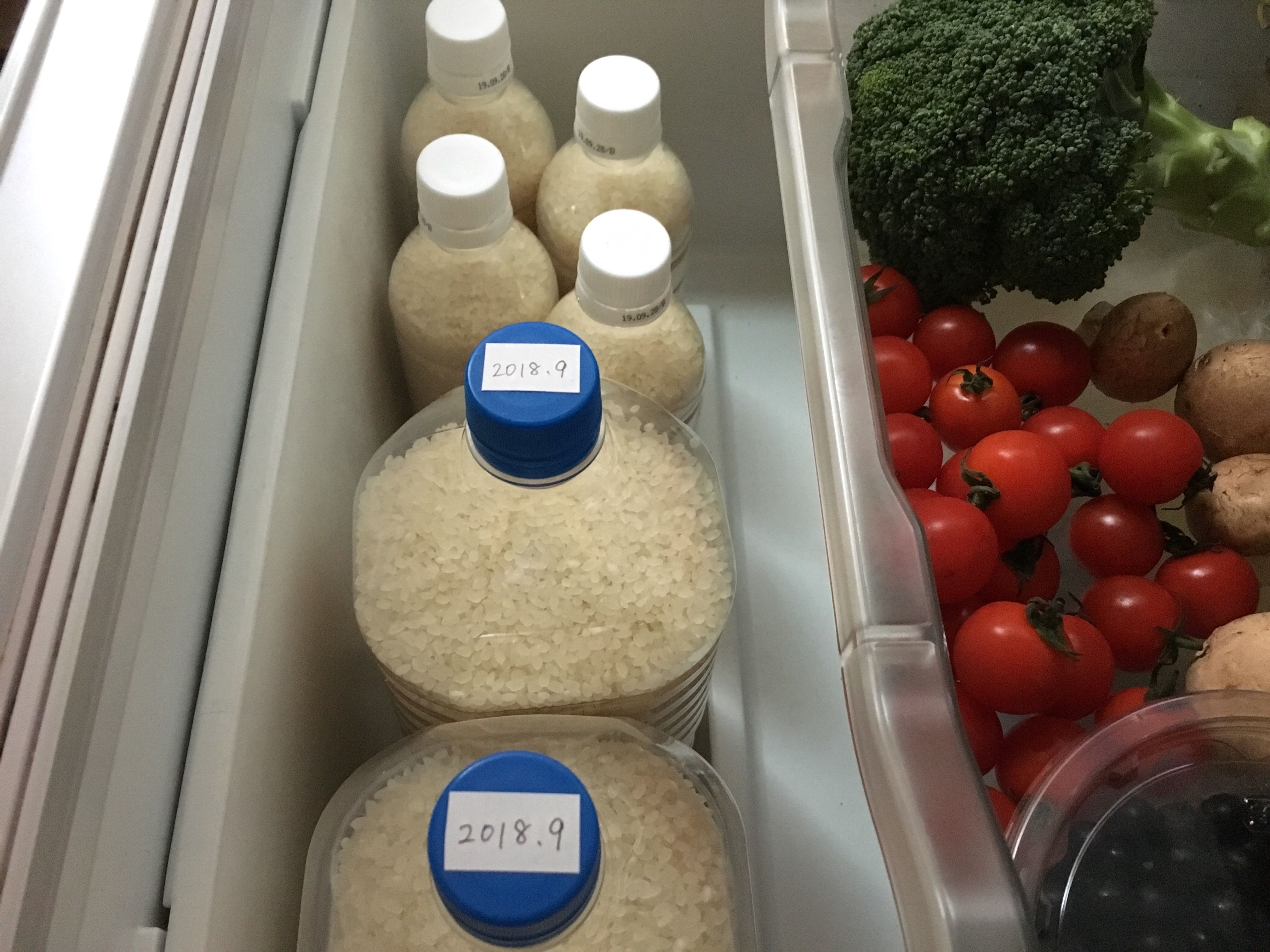 お米のおいしさをキープする保存方法は 冷蔵庫に入れたほうがいいの 暮らしニスタ