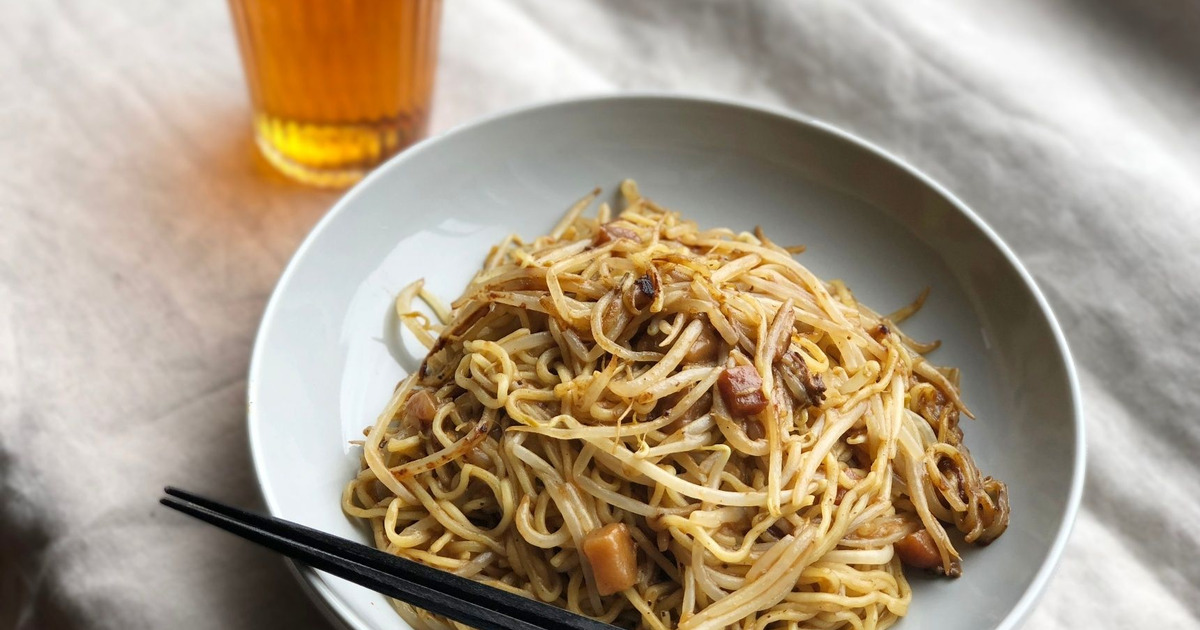 もやしがあればあっという間に作れちゃう 秒速アレンジカレー焼きそば 暮らしニスタ