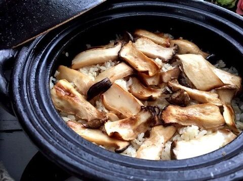 まるで松茸 松茸香るエリンギの炊き込みご飯 暮らしニスタ まるで松茸 松茸香るエリンギの炊き込みご飯 暮らしニスタ
