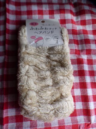 セリア ふわふわ気持ちいい ふわふわタッチヘアバンド 暮らしニスタ