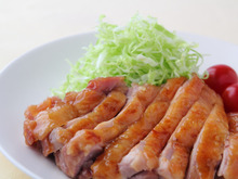 カンタン♪家族みんな大好き“甘酢照り焼き”が「これ1本」でできちゃう！