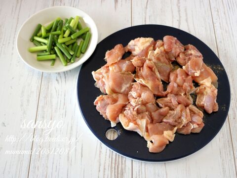 鶏肉とにんにくの芽の甘辛山椒焼き 暮らしニスタ 鶏肉とにんにくの芽の甘辛山椒焼き 暮らしニスタ