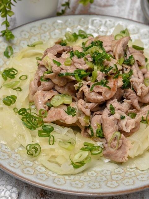 レシピ 家計に優しい豚こま切れ肉を使った節約レシピ 豚肉のネギ塩焼き 暮らしニスタ