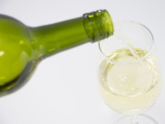 味が格段とアップ 料理酒代用には白ワインがおすすめ 暮らしニスタ