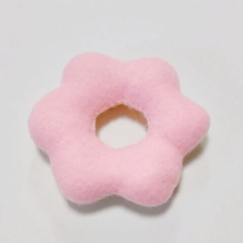 フェルトで遊ぼう ポンデリングの作り方 暮らしニスタ フェルトで遊ぼう ポンデリングの作り方 暮らしニスタ