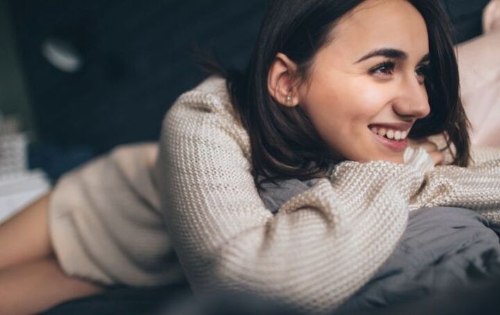 プチプラニットも寿命長持ち! “着るたび洗い”で高見え&節約になる秋冬服の強い味方とは?