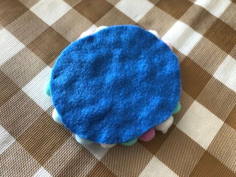 100均ハンドメイド フェルトボールでコースターを作ってみました 暮らしニスタ 100均ハンドメイド フェルトボールでコースターを作ってみました 暮らしニスタ