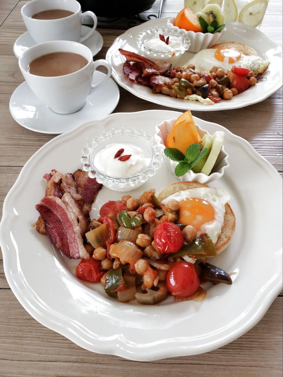 マフィンと野菜ゴロン としっかり栄養補給ウエボスランチェロス風ワンプレート 料理のレシピや作り方 暮らしニスタ マフィンと野菜ゴロン としっかり栄養補給ウエボスランチェロス風ワンプレート 料理のレシピや作り方 暮らしニスタ