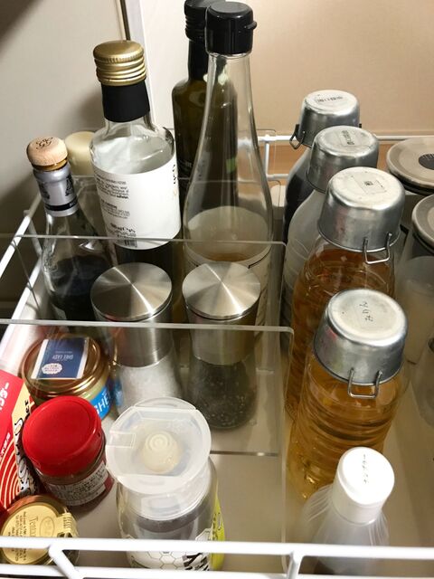 無印良品アクリル仕切り棚 でキッチン収納 調味料を分かりやすく 暮らしニスタ 無印良品アクリル仕切り棚 でキッチン収納 調味料を分かりやすく 暮らしニスタ