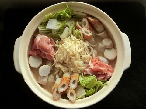 豚肉と里芋で悪魔の味噌チーズ鍋 暮らしニスタ