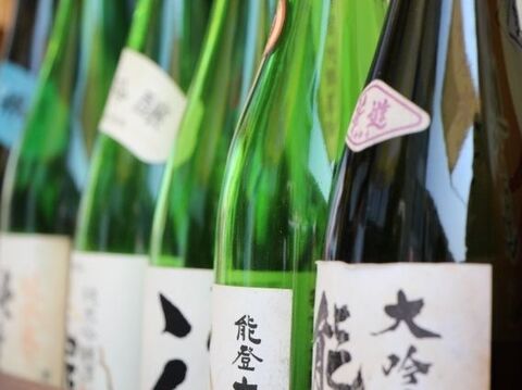 減塩中なら気にして欲しい 料理酒 と 酒 はどう違う 料理上手が使うのはどちら 暮らしニスタ