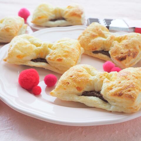 板チョコで簡単 リボンチョコパイの作り方 暮らしニスタ