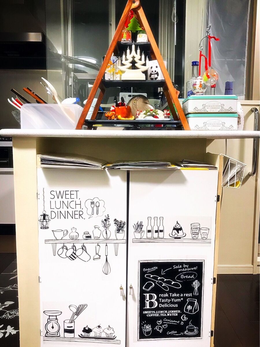 キッチンカウンター下のdiy収納 イメージを裏切るもの隠してます 暮らしニスタ キッチンカウンター下のdiy収納 イメージを裏切るもの隠してます 暮らしニスタ