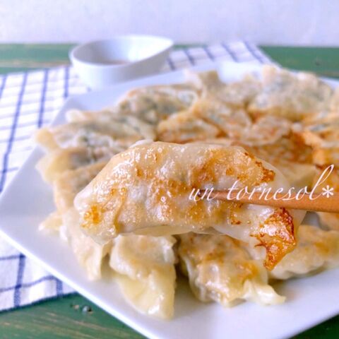 漬物だけで食べるなんてもったいない 野沢菜漬けの豆腐ギョウザ 暮らしニスタ 漬物だけで食べるなんてもったいない 野沢菜漬けの豆腐ギョウザ 暮らしニスタ