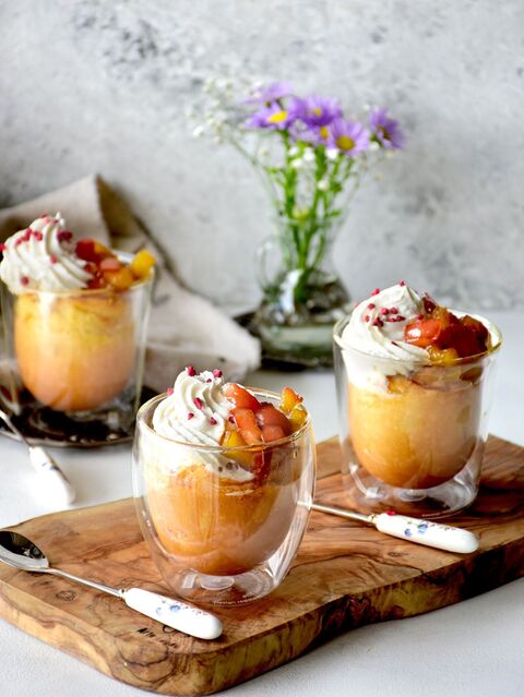 スイーツ りんごのグラスケーキ ざっくり混ぜたら詰めて焼くだけ 暮らしニスタ