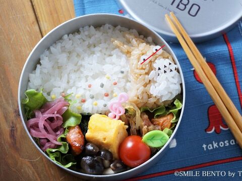 キャラ弁 顔のパーツ配置のコツ 暮らしニスタ