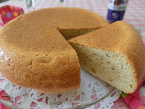 糖質制限 炊飯器で失敗知らず 大豆粉のチーズ入りシフォンケーキ 暮らしニスタ