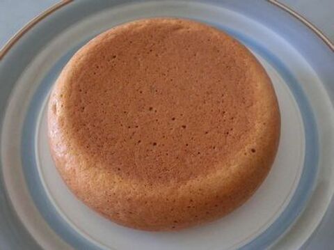 糖質制限 炊飯器で失敗知らず 大豆粉のチーズ入りシフォンケーキ 暮らしニスタ