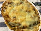 甘みと旨みたっぷり濃厚♩ほうれん草とひき肉のクリームコーングラタン