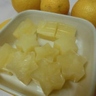 柑橘類がたくさん手に入ったら☆　製氷皿で冷凍保存♪