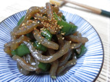 常備菜に♪　つきこんにゃくとピーマンの甘辛炒め