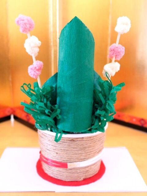 トイレットペーパー芯でミニ門松を作ろう 暮らしニスタ トイレットペーパー芯でミニ門松を作ろう 暮らしニスタ