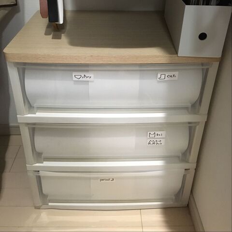 収納 半透明収納ケースの目隠しを 黒 にする2つの効果 暮らしニスタ 収納 半透明収納ケースの目隠しを 黒 にする2つの効果 暮らしニスタ