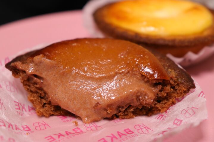 BAKEから登場!バレンタイン限定チーズタルト♡