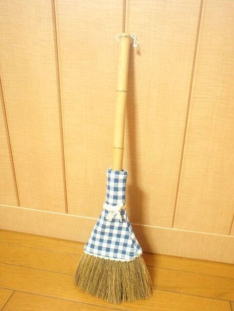 楽すぎな掃除 フローリング 階段 天然素材のほうきがgood 暮らしニスタ 楽すぎな掃除 フローリング 階段 天然素材のほうきがgood 暮らしニスタ