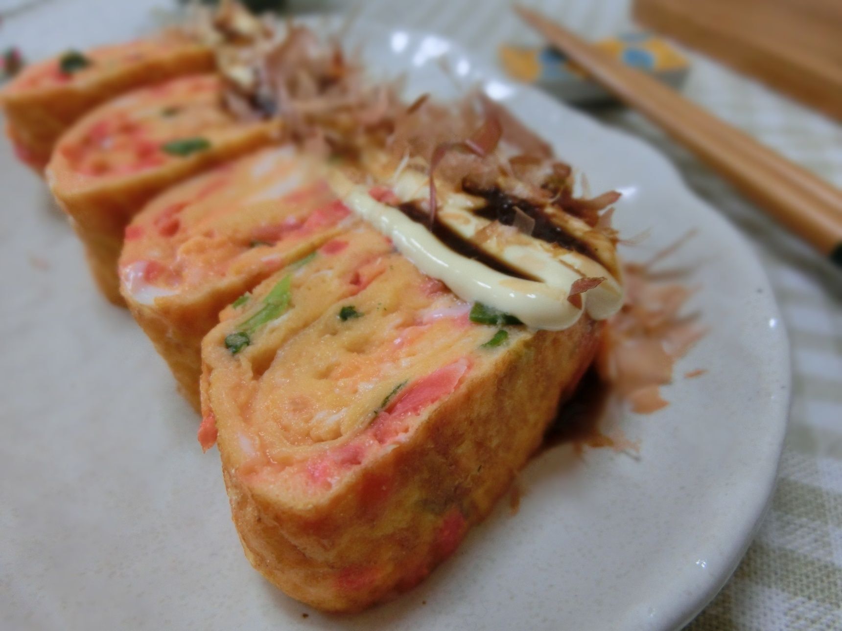 ちょっとお祭り気分♪　たこ焼き風☆　紅生姜入りたまご焼き