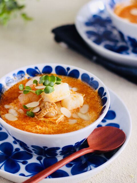 シーフードミックス解凍方法のコツ付き トムヤ厶クン風クリーム豆腐スープ 簡単 おもてなし 暮らしニスタ