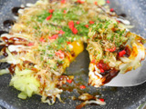キャベツたっぷりお好み焼き風お餅　半熟卵入り♡