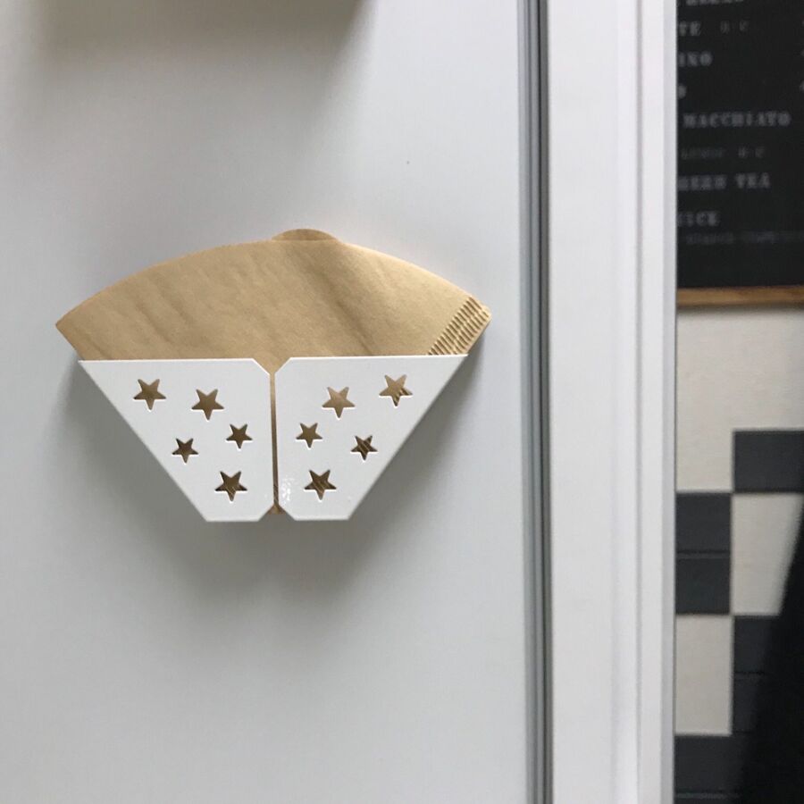 冷蔵庫にポン ダイソー便利なコーヒーフィルターホルダー 暮らしニスタ 冷蔵庫にポン ダイソー便利なコーヒーフィルターホルダー 暮らしニスタ