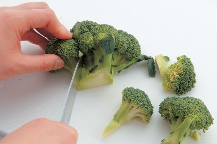 ブロッコリーをレンジでおいしく茹でる方法は 栄養面のメリットや保存方法もチェック 暮らしニスタ ブロッコリー は キャベツを品種改良し生ま dメニューニュース Nttドコモ