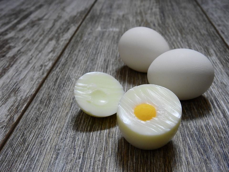 ゆで卵の保存方法 賞味期限は 常温は避けて冷蔵 冷凍 煮玉子がおすすめ 暮らしニスタ