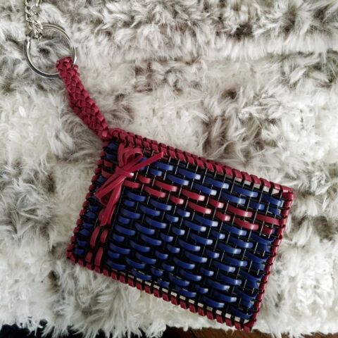 材料は全部100均 あみつけネットでカードケースをハンドメイド 暮らしニスタ