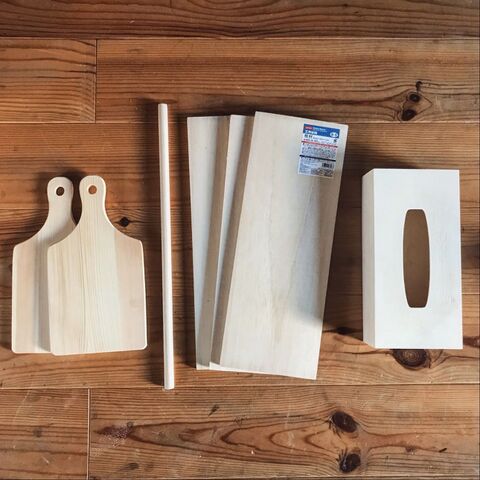 ごちゃごちゃテーブルの上がスッキリ ティッシュ付収納ラック の作り方 暮らしニスタ ごちゃごちゃテーブルの上がスッキリ ティッシュ付収納ラック の作り方 暮らしニスタ