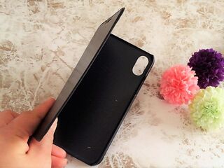100円で買えちゃう Iphonex Xs Xr ケース3選 暮らしニスタ 100円で買えちゃう Iphonex Xs Xr ケース3選 暮らしニスタ