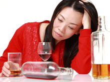 穴があったら入りたい！飲み会でやっちゃった失敗エピソード