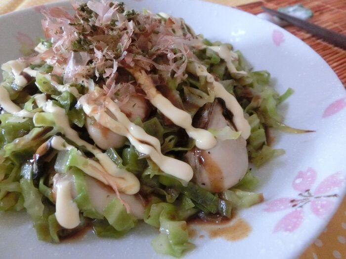 岡山名物カキオコ風☆　牡蠣とキャベツのソース炒め
