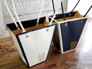 ダイソー100均の 花用の手さげバッグが素敵過ぎる 暮らしニスタ ダイソー100均の 花用の手さげバッグが素敵過ぎる 暮らしニスタ