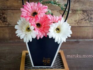 ダイソー100均の 花用の手さげバッグが素敵過ぎる 暮らしニスタ ダイソー100均の 花用の手さげバッグが素敵過ぎる 暮らしニスタ