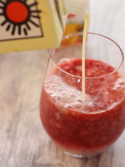 混ぜるだけ カゴメ野菜生活でスムージー風ドリンク 暮らしニスタ