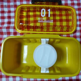 ダイソー 新生活に これ使えるドーム型弁当箱 暮らしニスタ ダイソー 新生活に これ使えるドーム型弁当箱 暮らしニスタ