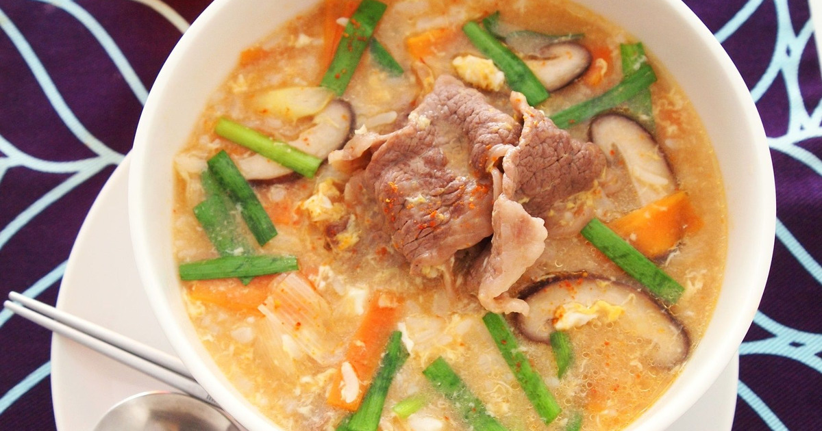 おうちで簡単!韓国風レシピ「牛肉のピリ辛クッパ」|料理のレシピや作り方|暮らしニスタ
